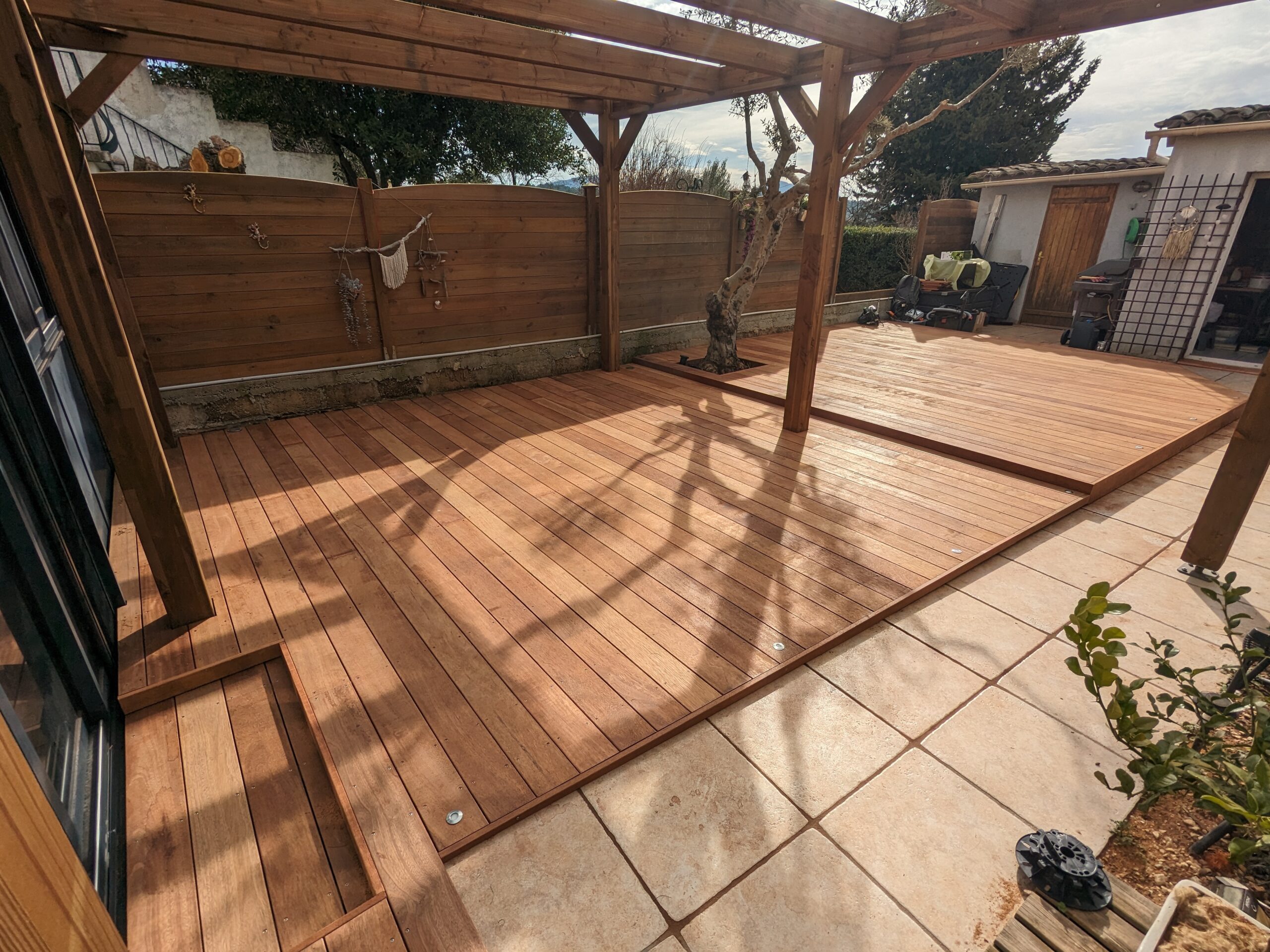 PXL_20240215_105514139 Pergola Bois Massif Var